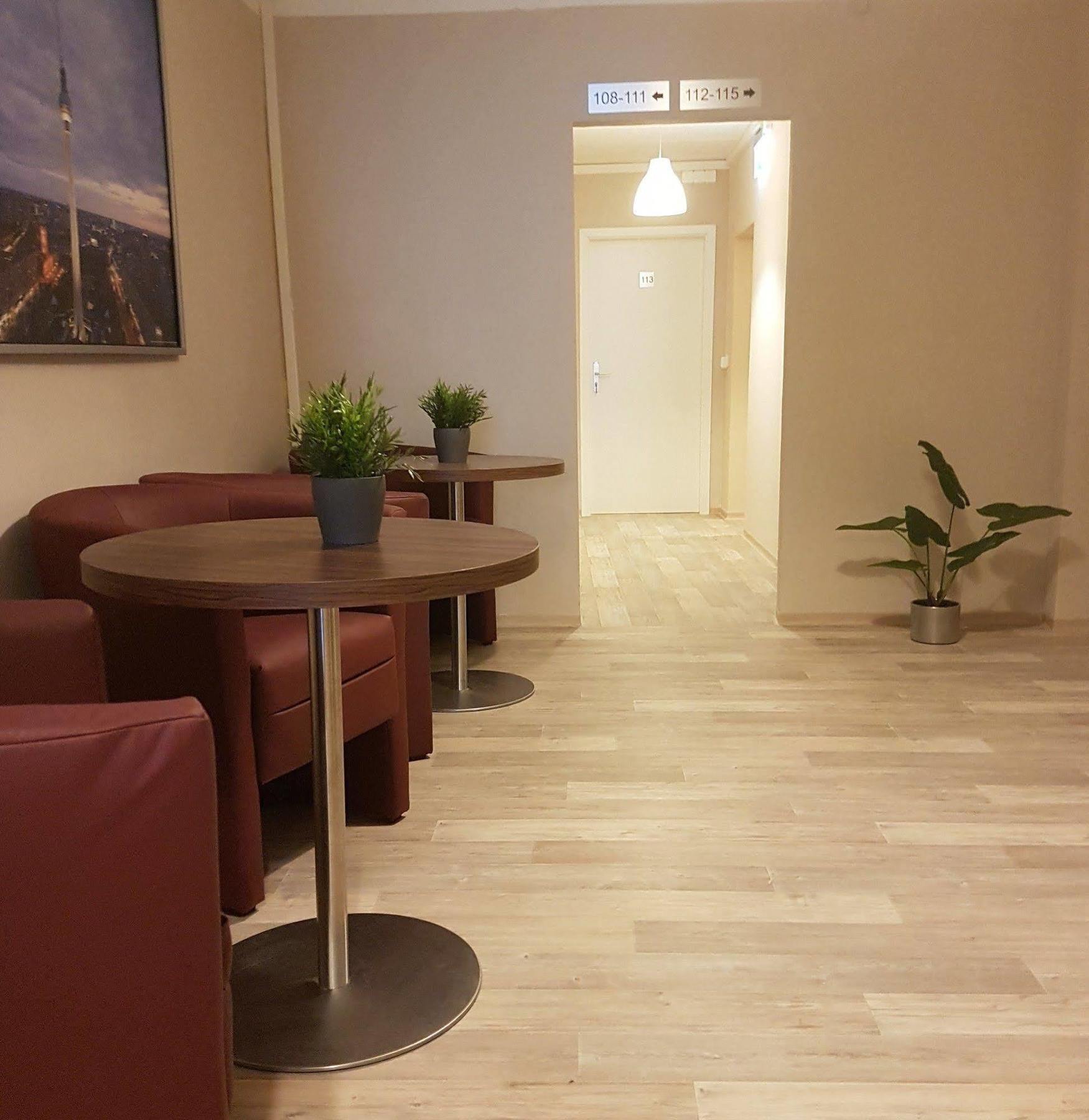 Hotel Pension Eberty Berlin Exterior photo
